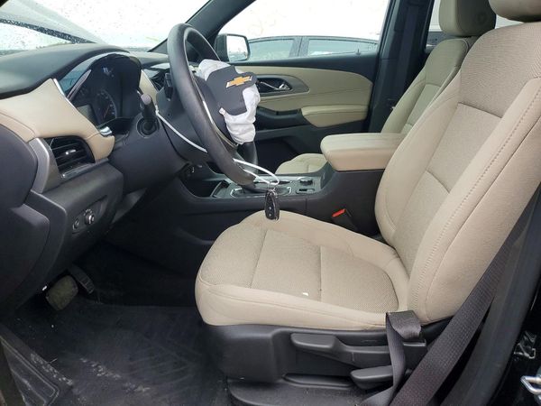 2023 CHEVROLET TRAVERSE LS — DENT