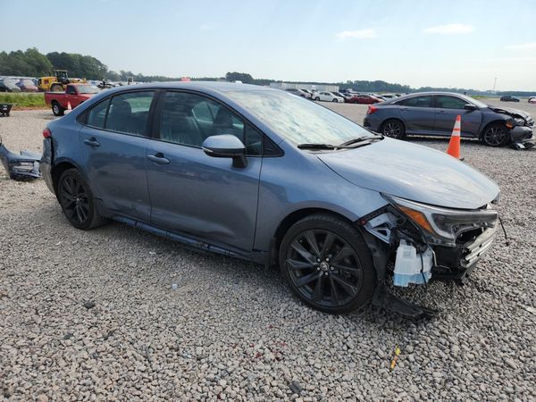 2026 TOYOTA COROLLA — Passenger 3/4