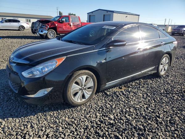 2015 HYUNDAI SONATA — DSFA — Front 3/4
