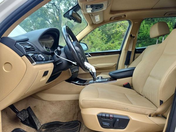 2015 BMW X3 xDrive28i — DENT