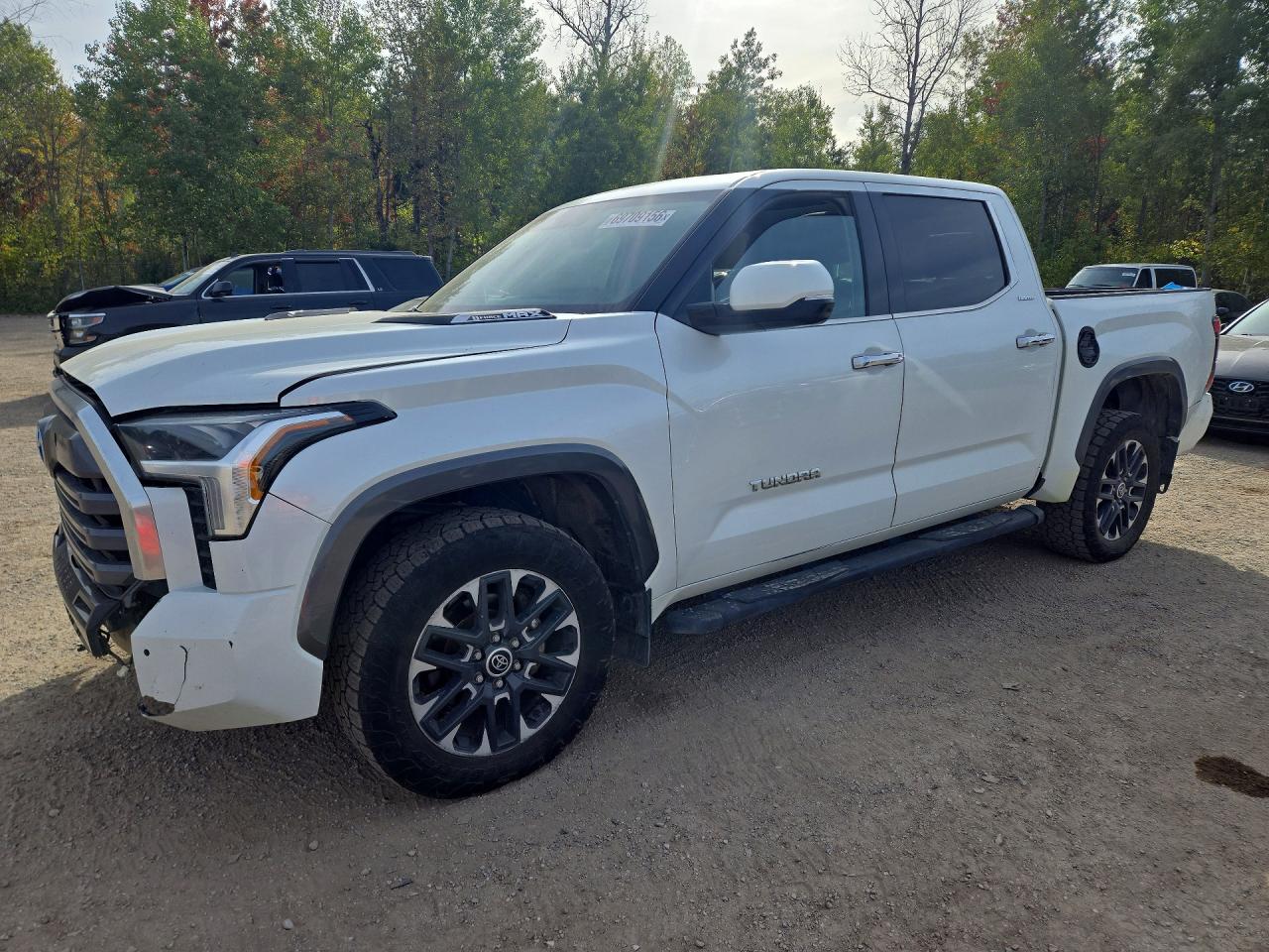 2022 TOYOTA TUNDRA Limited — Front 3/4