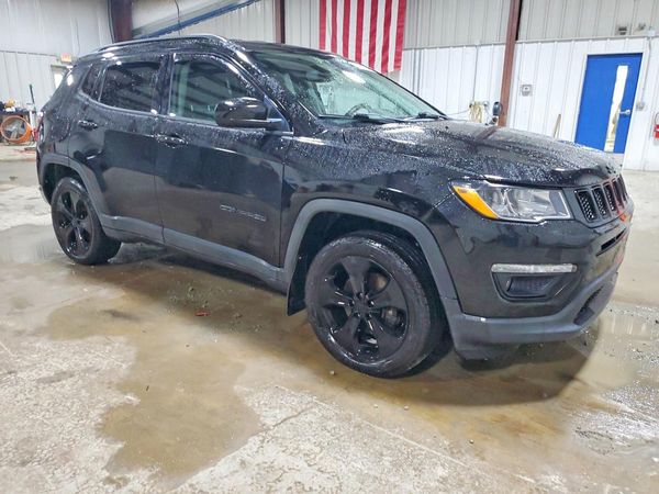 2020 JEEP COMPASS — Passenger 3/4