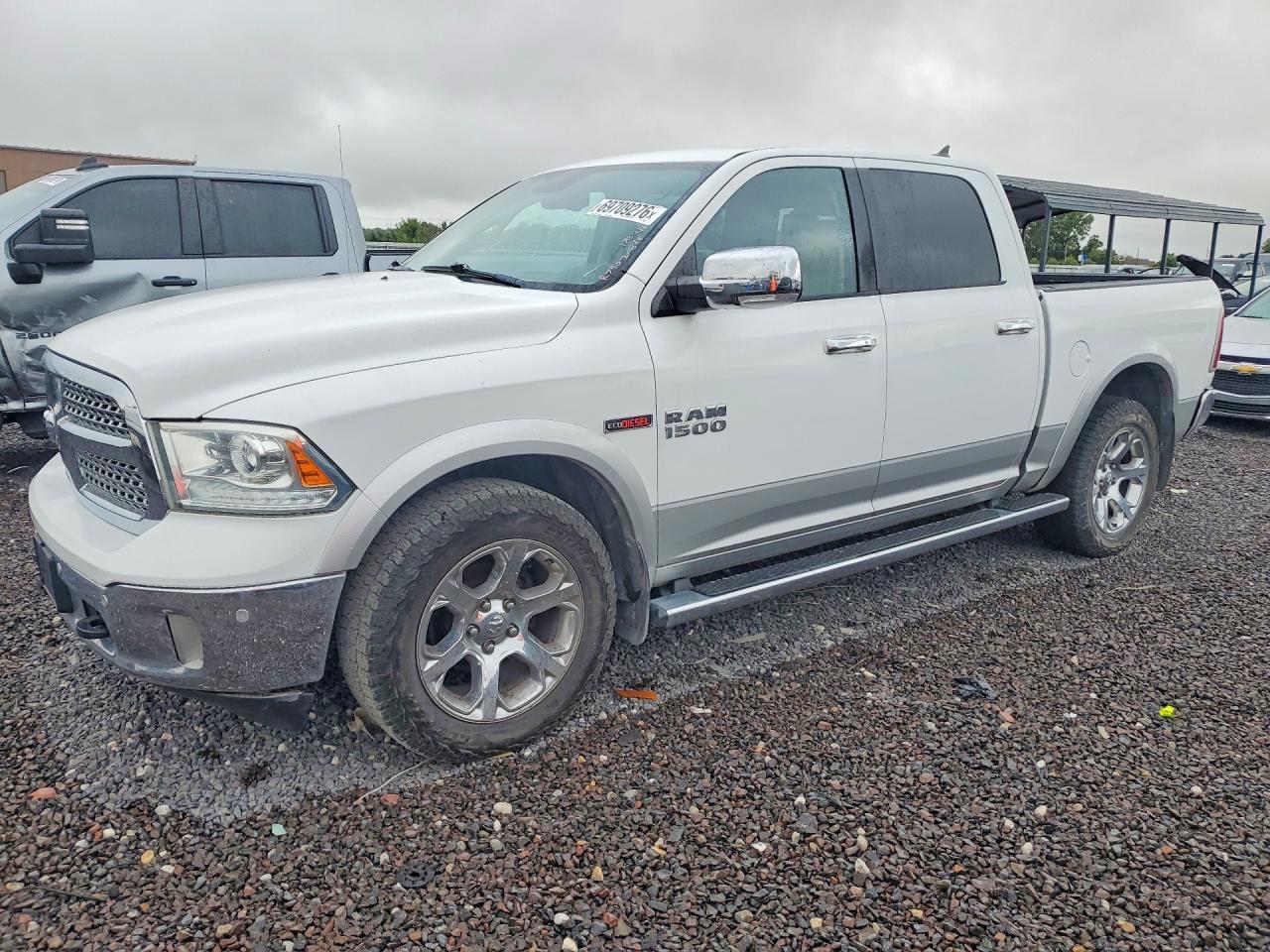 2014 RAM 1500 Laramie — Front 3/4