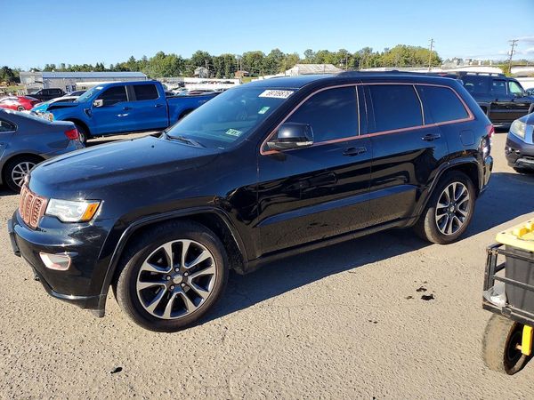 2017 JEEP GRAND CHEROKEE — DSFA — Front 3/4