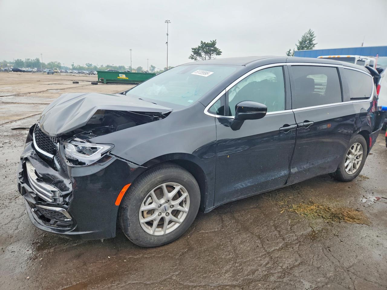 2026 CHRYSLER PACIFICA — Front 3/4