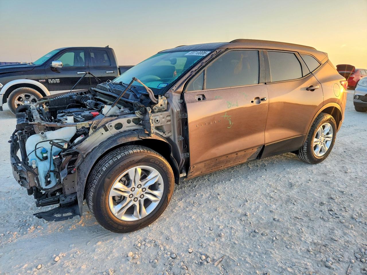 2019 CHEVROLET BLAZER 1LT — Front 3/4