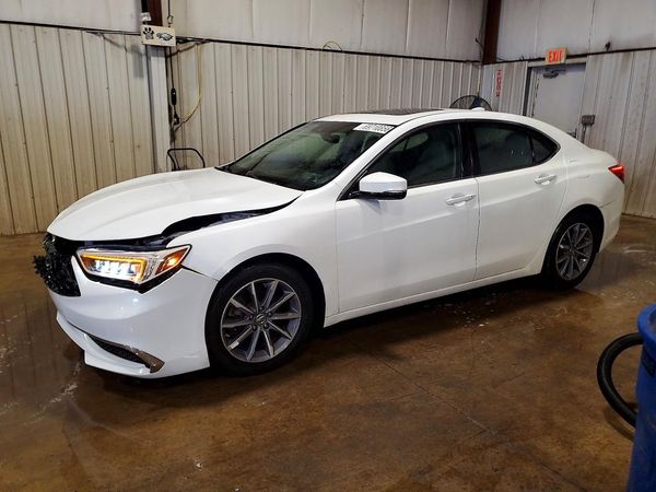 2018 ACURA TLX — DSFA — Front 3/4