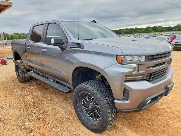 2022 CHEVROLET SILVERADO RST — Passenger 3/4