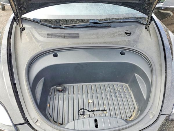 2020 TESLA MODEL 3 — Engine bay