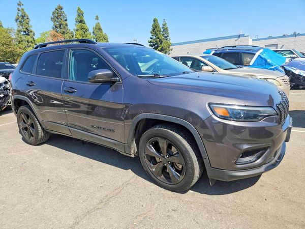 2020 JEEP CHEROKEE — Passenger 3/4