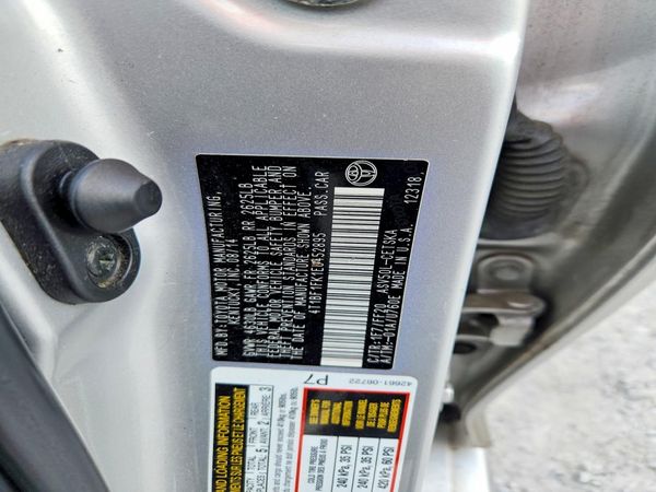 2014 TOYOTA CAMRY — VINS