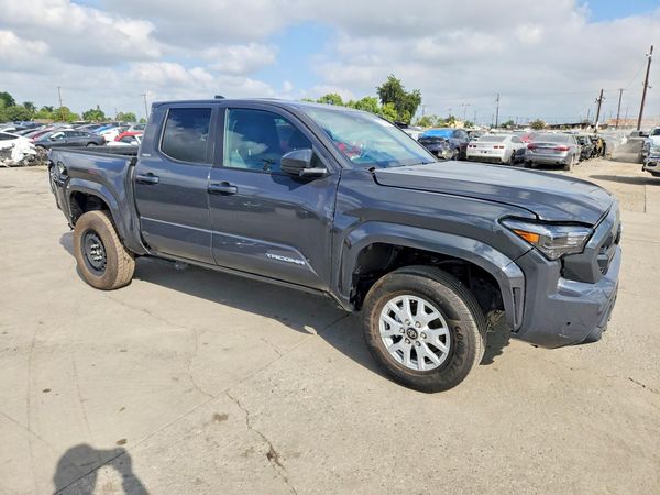 2025 TOYOTA TACOMA — Passenger 3/4
