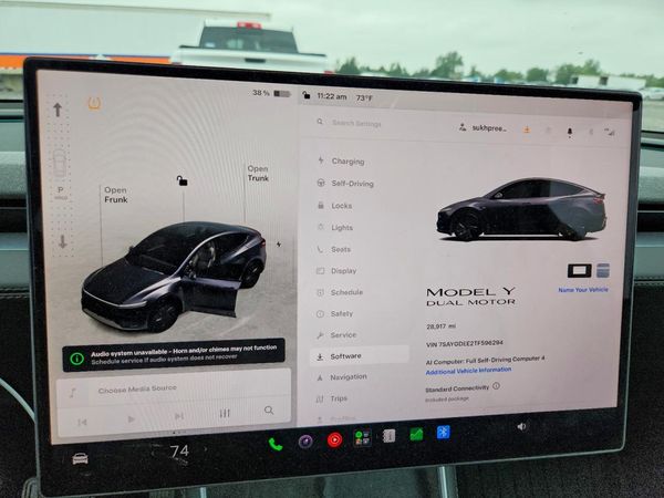 2026 TESLA MODEL Y — ODOM