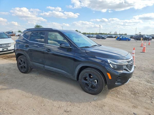 2026 KIA SELTOS — Passenger 3/4