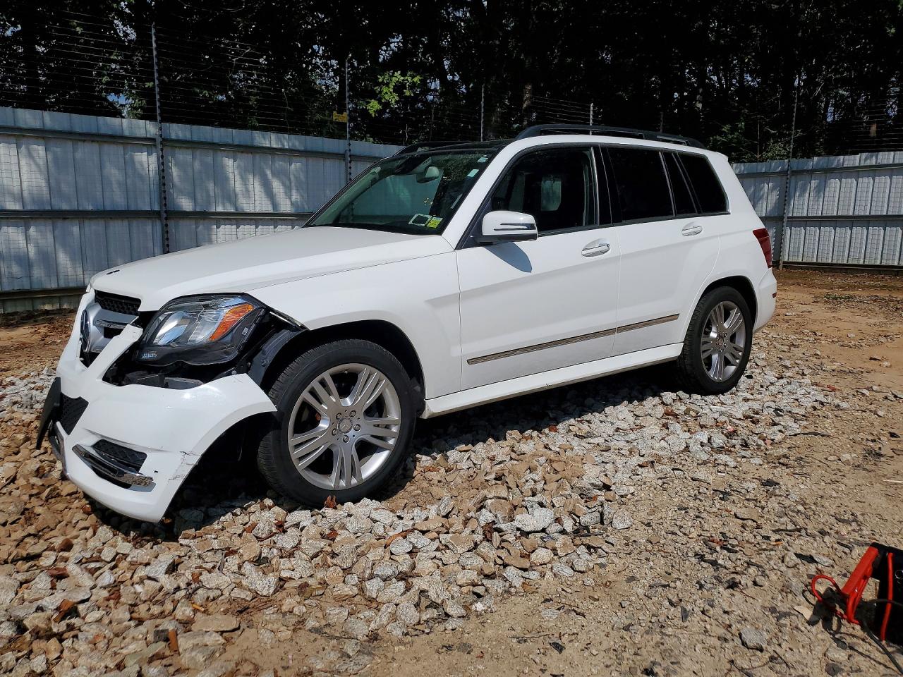 2015 MERCEDES-BENZ GLK-CLASS GLK350 4-MATIC — Front 3/4