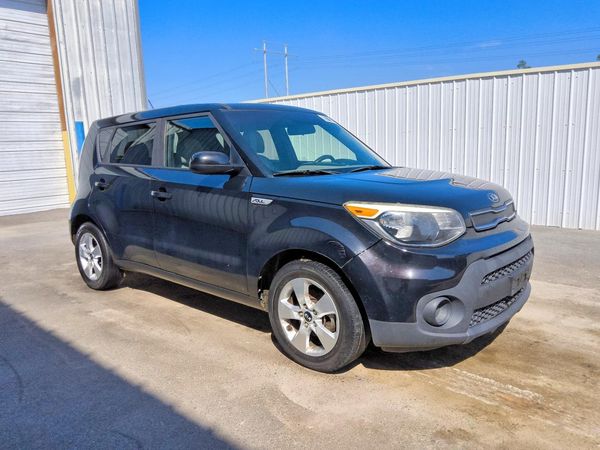 2018 KIA SOUL Base — Passenger 3/4