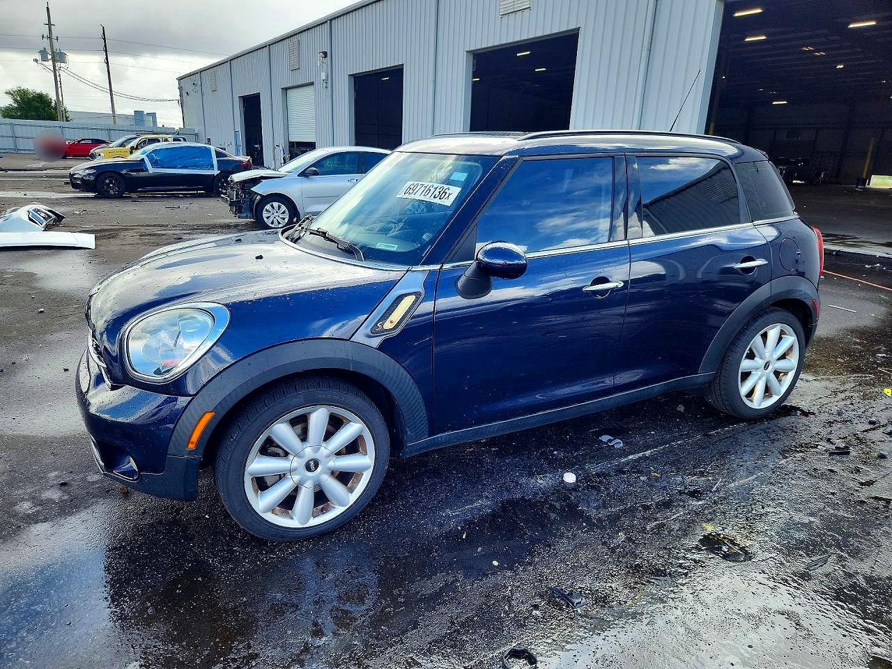 2015 MINI COOPER — Front 3/4