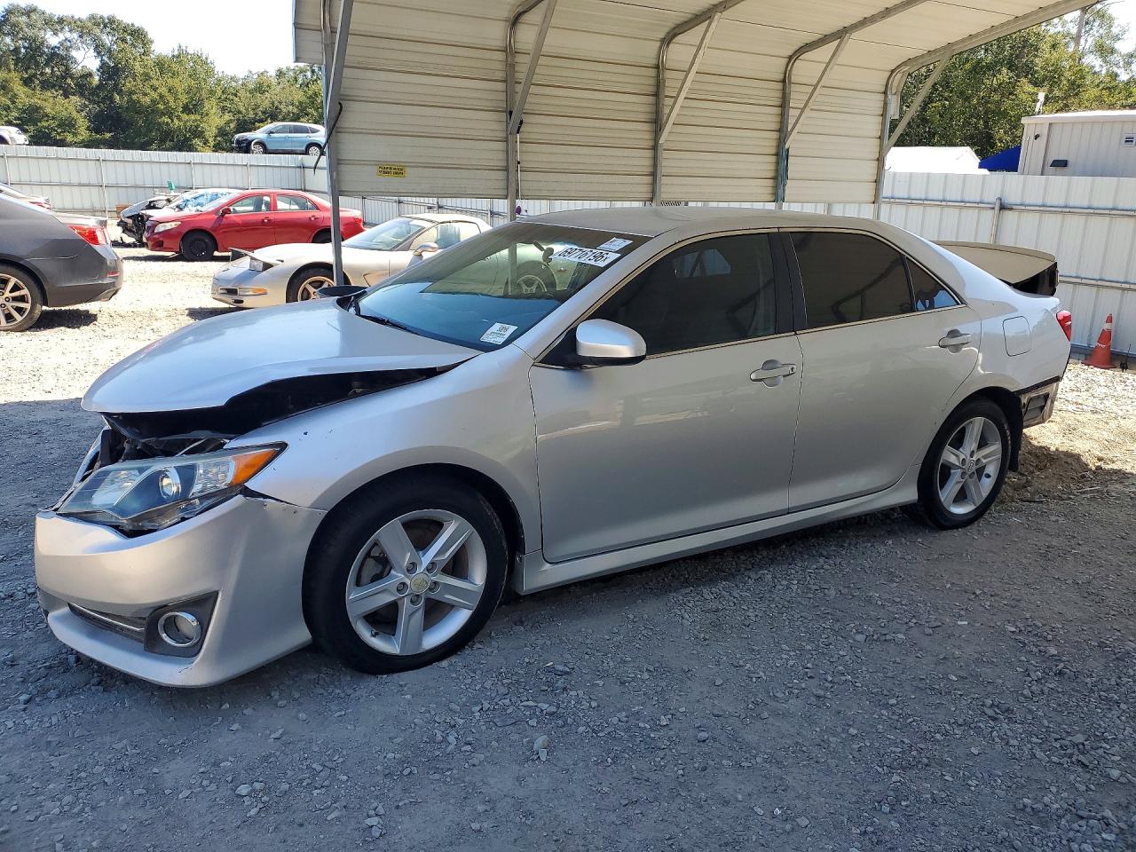 2012 TOYOTA CAMRY — Front 3/4