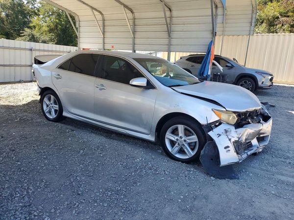 2012 TOYOTA CAMRY — Passenger 3/4