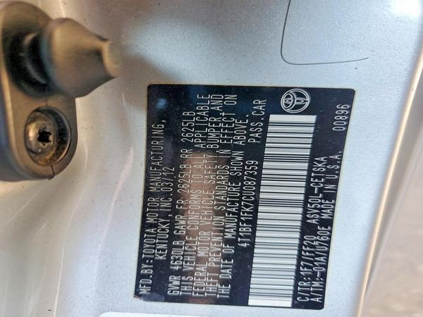 2012 TOYOTA CAMRY — VINS