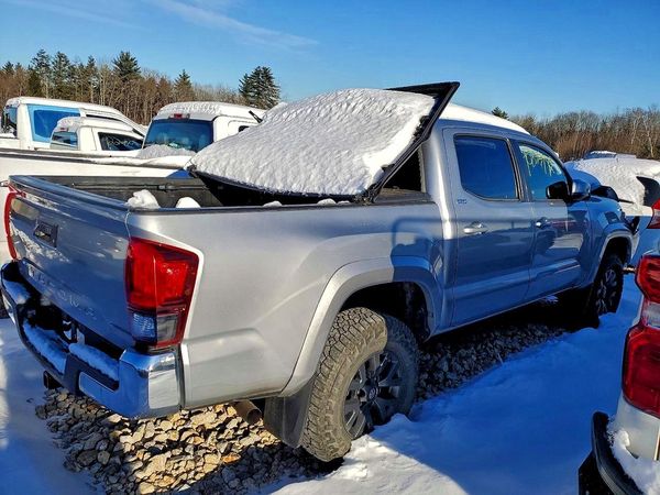 2021 TOYOTA TACOMA SR5