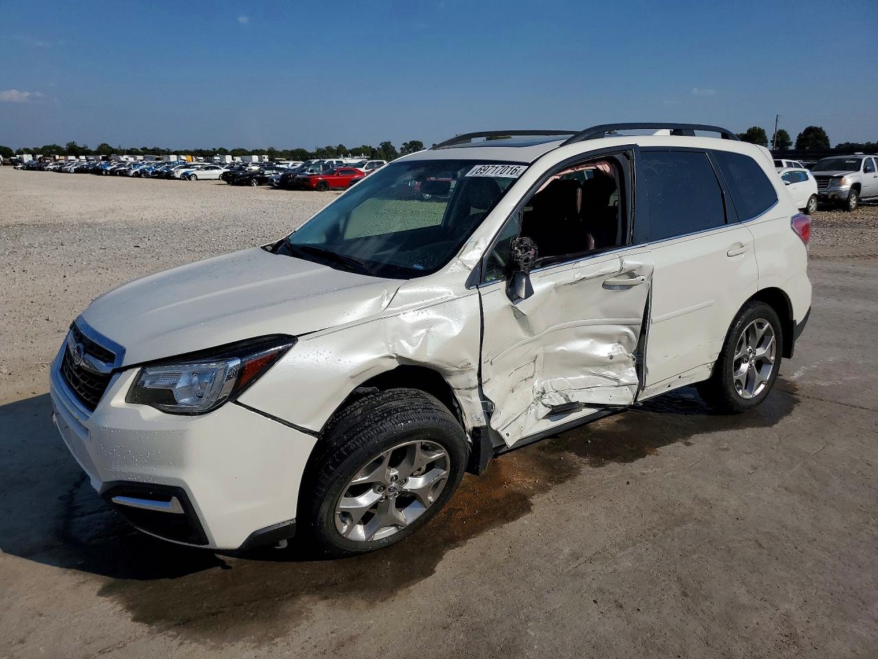 2018 SUBARU FORESTER — Front 3/4