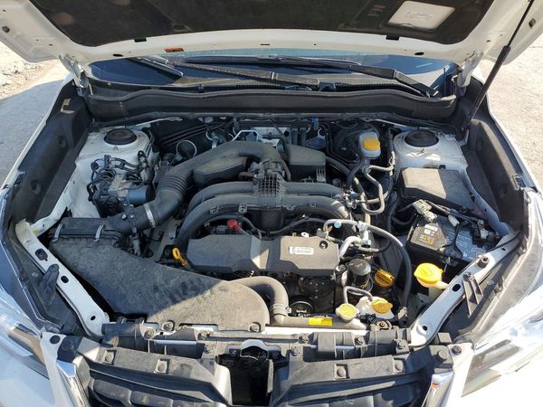 2018 SUBARU FORESTER — Engine bay