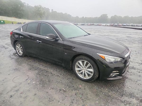 2014 INFINITI Q50 — Passenger 3/4