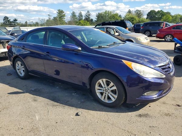 2013 HYUNDAI SONATA GLS/ GLS Popular — Passenger 3/4