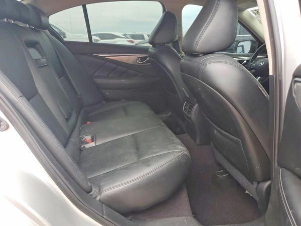 2015 INFINITI Q50 — PSRS