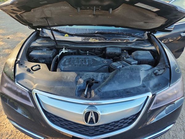 2016 ACURA MDX SH-AWD w/Tech — Engine bay