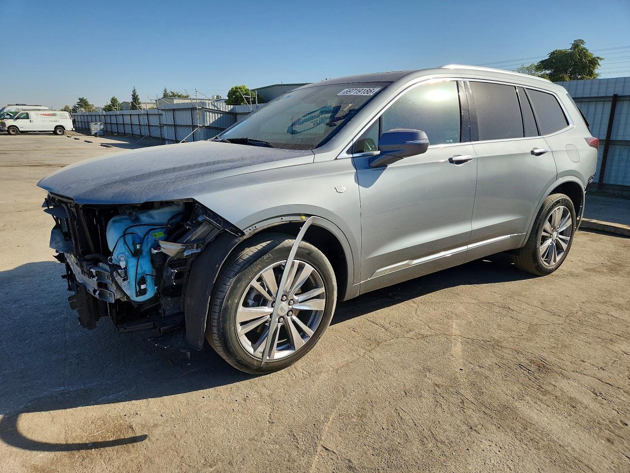 2023 CADILLAC XT6 Premium Luxury — Front 3/4