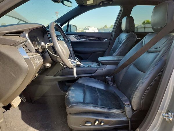 2023 CADILLAC XT6 Premium Luxury — DENT