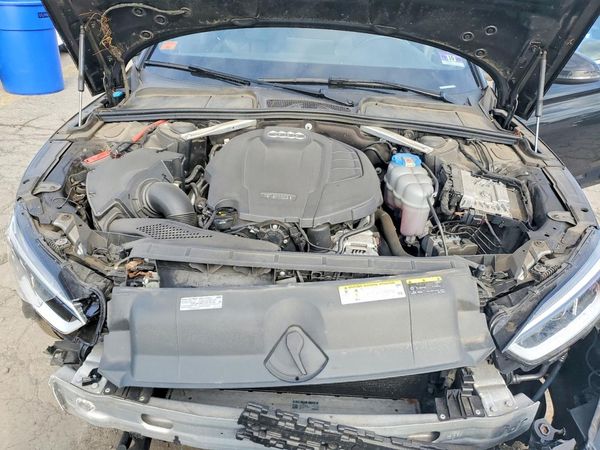 2019 AUDI A5 — Engine bay