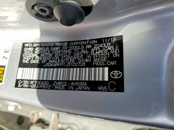 2018 TOYOTA PRIUS Plus/Premium/Advanced — VINS