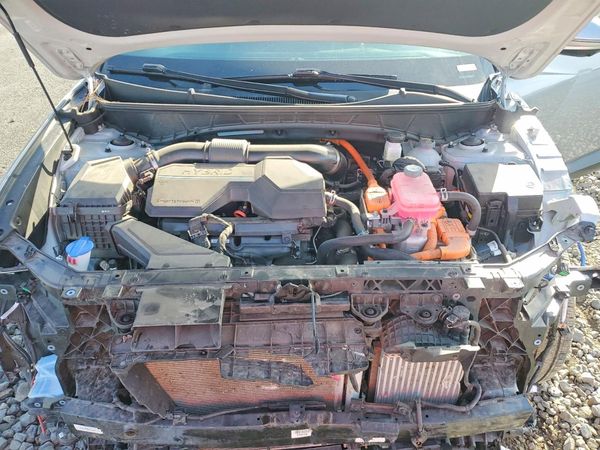 2024 HYUNDAI TUCSON Limited — Engine bay