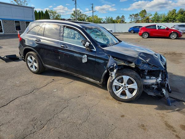 2018 MERCEDES-BENZ GLC-CLASS GLC 300-4M — Passenger 3/4