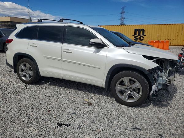 2017 TOYOTA HIGHLANDER Ltd/Ltd Platinum — Passenger 3/4