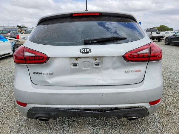2016 KIA FORTE TOP (High Grade) — DIRR
