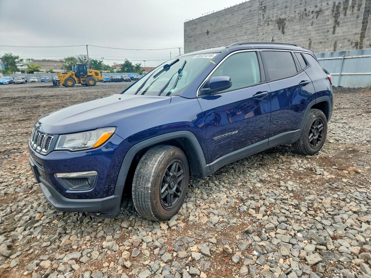 2018 JEEP COMPASS LATITUDE 4X4 — Front 3/4