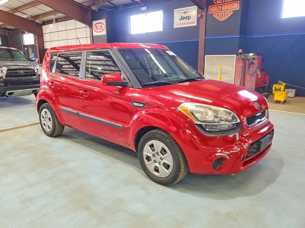 2013 KIA SOUL All Trims — Passenger 3/4