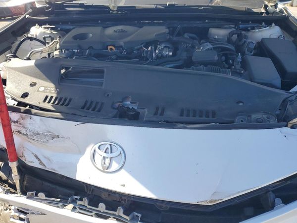 2025 TOYOTA CAMRY — Engine bay