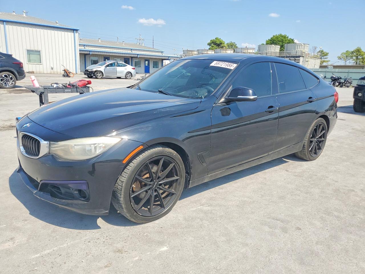 2016 BMW 328 — Front 3/4