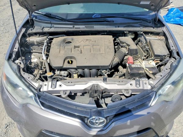 2015 TOYOTA COROLLA L/LE — Engine bay