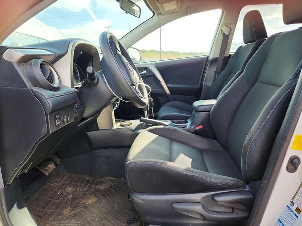2015 TOYOTA RAV4 XLE (M Grade) — DENT