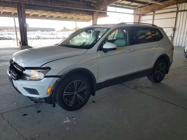 2018 VOLKSWAGEN TIGUAN — DSFA — Front 3/4