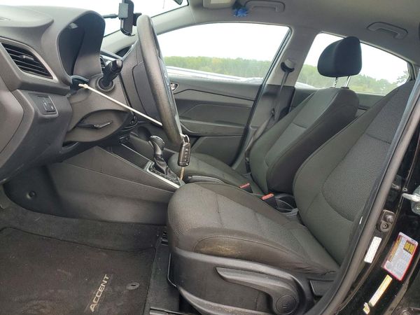 2022 HYUNDAI ACCENT SE, SEL — DENT