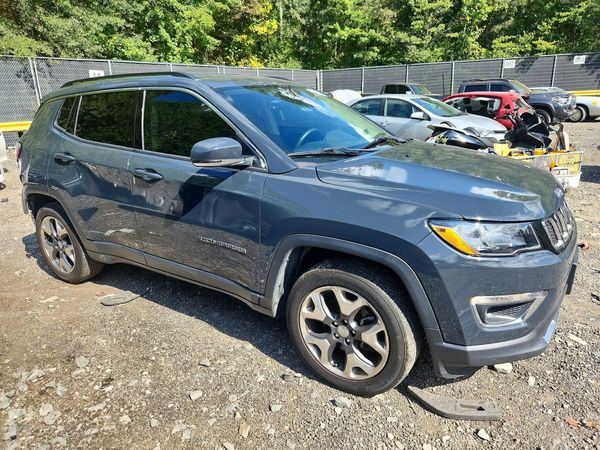2017 JEEP COMPASS — Passenger 3/4