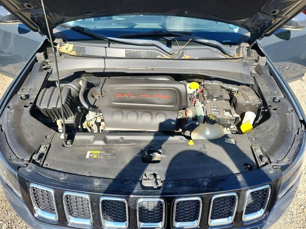 2017 JEEP COMPASS — Engine bay