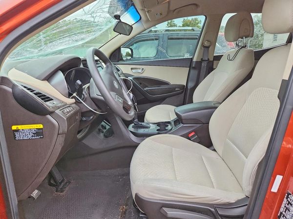 2017 HYUNDAI SANTA FE Base — DENT